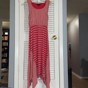 Style & Co Maxi Dress with Asymmetrical hem Red and Cream Size Petite Medium